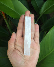 Cargar imagen en el visor de la galería, Selenite Sticks