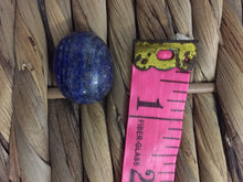 Cargar imagen en el visor de la galería, Lapizlazuli Tumbled Eggs