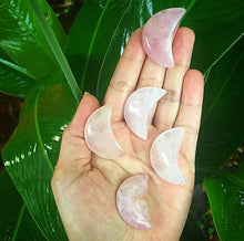 Cargar imagen en el visor de la galería, Rose Quartz Moons