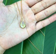 Cargar imagen en el visor de la galería, Opal Gold Plated Necklace