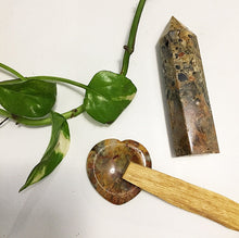 Cargar imagen en el visor de la galería, Crazy Lace Agate Heart Mini Ashtray