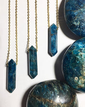 Cargar imagen en el visor de la galería, Apatite Gold Plated Necklace