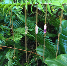 Cargar imagen en el visor de la galería, Crystal Quartz Hexagonal Wired Necklace