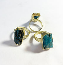 Cargar imagen en el visor de la galería, Blue Apatite Gold Plated Adjustable Ring