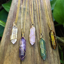 Cargar imagen en el visor de la galería, Crystal Quartz Hexagonal Wired Necklace