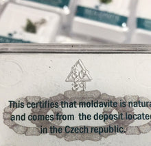 Cargar imagen en el visor de la galería, Raw Moldavite Silver Pendant CERTIFIED