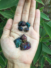 Cargar imagen en el visor de la galería, Raw Chalcopyrite Chunks