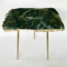Cargar imagen en el visor de la galería, Green Agate Crystal Gemstone Quartz Coffee Table
