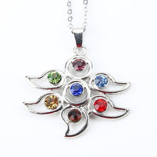 Cargar imagen en el visor de la galería, Colgante de Cristal de Cuarzo 7 Chakras | Meditación y Reiki | Vibras &amp; Cristales
