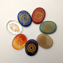 Cargar imagen en el visor de la galería, Natural Reiki Palm Stone Set | 7 Chakras Carved Symbols
