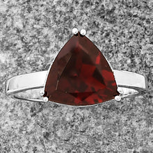 Cargar imagen en el visor de la galería, 925 Sterling Silver Trillion Natural Gemstone Ring
