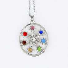 Cargar imagen en el visor de la galería, Colgante de Cristal de Cuarzo 7 Chakras | Meditación y Reiki | Vibras &amp; Cristales
