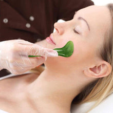 Cargar imagen en el visor de la galería, Jade Face Roller &amp; Gua Sha Natural Stone Massager Skin Care &amp; Facial Massage Tool
