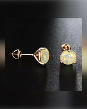 Cargar imagen en el visor de la galería, White Fire Opal Stone Necklace and Earrings 18K Gold Plated Set
