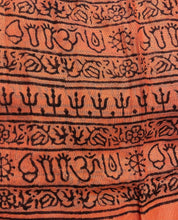 Cargar imagen en el visor de la galería, OM Ganesha Mantra Meditation Prayer Shawl
