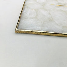 Cargar imagen en el visor de la galería, White Crystal Agate Large Wall Clock Personalised Momento
