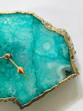 Cargar imagen en el visor de la galería, Aqua Agate Large  Wall Clock/Desk Clock Personalised Momento
