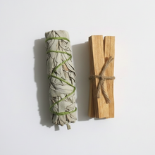 Cargar imagen en el visor de la galería, Kit / Sage Smudge + 3 Palo Santo Bundle
