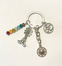 Cargar imagen en el visor de la galería, Yoga Lotus Keychain
