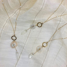 Cargar imagen en el visor de la galería, Solar Quartz + Crystal Y Necklace
