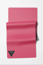 Cargar imagen en el visor de la galería, Yune Natural Rubber Yoga Mat – 6mm Eco-Friendly, Non-Slip, Sustainable Yoga Mat for All Practices

