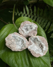 Cargar imagen en el visor de la galería, Sonora Geode
