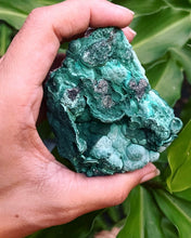 Cargar imagen en el visor de la galería, Malachite Raw Specimen
