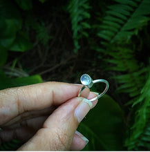 Cargar imagen en el visor de la galería, Moonstone Silver 925 Ring
