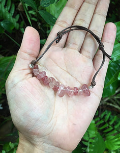 Strawberry Quartz Chips Leather Bracelet