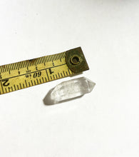 Cargar imagen en el visor de la galería, Herikmer Raw Diamond
