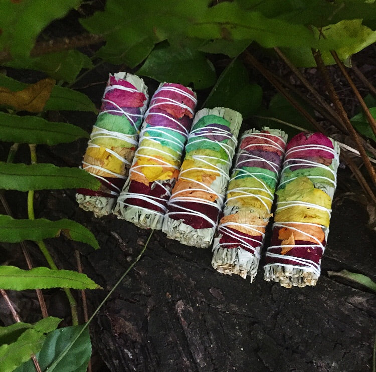 7 Chakras Rose Smudge