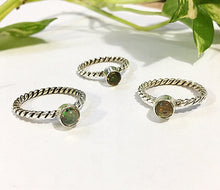Cargar imagen en el visor de la galería, Opal Spiral Silver 925 Ring
