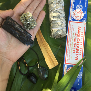 Kit / 2 Reiki Necklace + Tourmaline Stick + Pyrite + Palo Santo + Sage Smudge + Nag Champa Incense