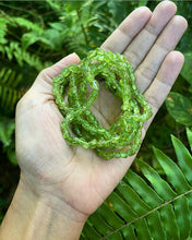 Cargar imagen en el visor de la galería, Peridot Chip Bracelet

