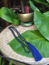 Cargar imagen en el visor de la galería, Lápiz Lazuli Japa Mala
