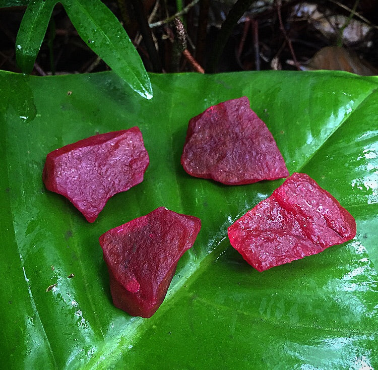 Pigeon Red Blood Ruby Rough Stones