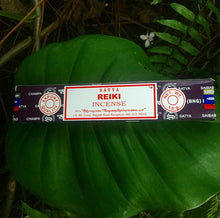 Cargar imagen en el visor de la galería, Satya Reiki Incense Box
